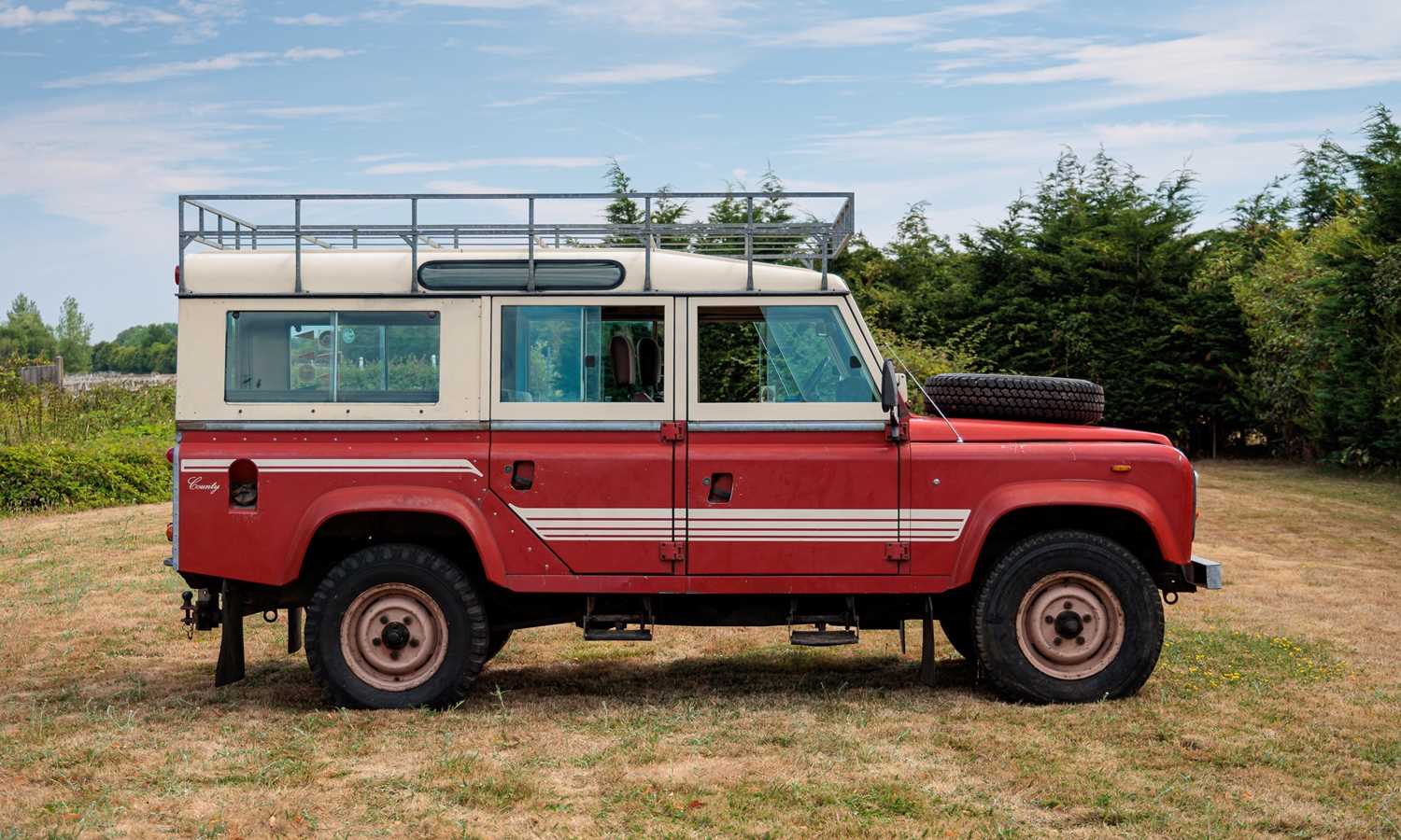 Lot 1983 Land Rover 110 County