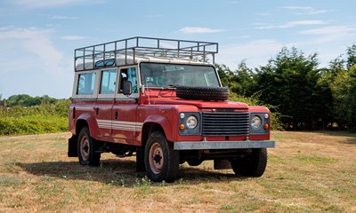 Lot 1983 Land Rover 110 County