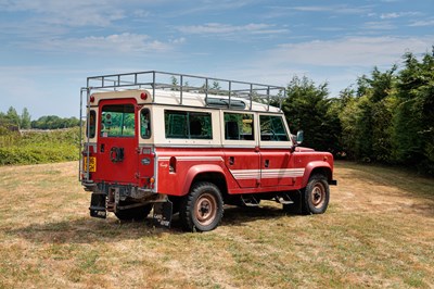 Lot 1983 Land Rover 110 County