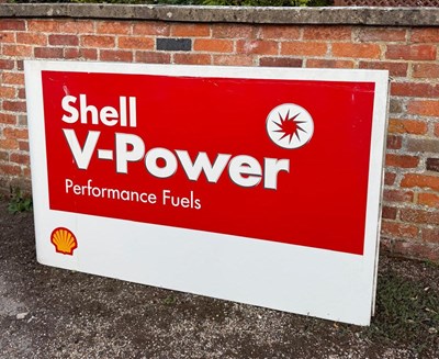 Lot Shell V Power forecourt sign