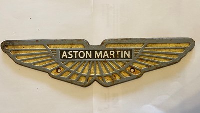 Lot Aston Martin sign