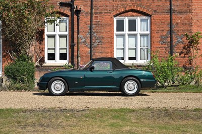 Lot 119 - 1995 MG RV8