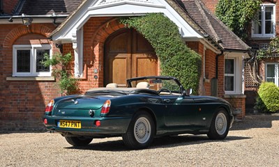 Lot 119 - 1995 MG RV8