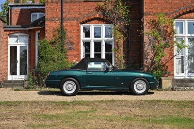 Lot 119 - 1995 MG RV8