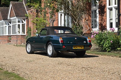 Lot 119 - 1995 MG RV8