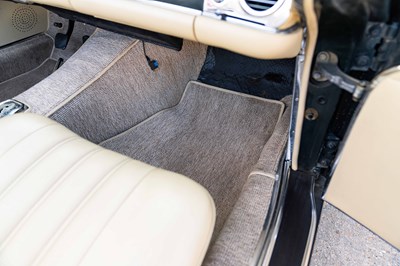 Lot 235 - 1968 Mercedes-Benz 280 SL Pagoda