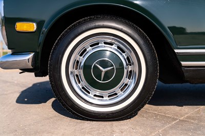 Lot 235 - 1968 Mercedes-Benz 280 SL Pagoda
