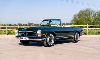 Lot 235 - 1968 Mercedes-Benz 280 SL Pagoda