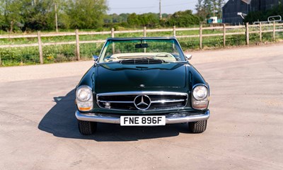 Lot 235 - 1968 Mercedes-Benz 280 SL Pagoda