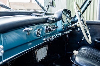 Lot 225 - 1961 Mercedes-Benz 190 SL