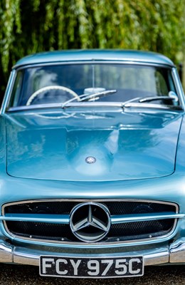 Lot 225 - 1961 Mercedes-Benz 190 SL