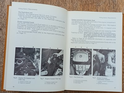 Lot Rolls-Royce and Bentley Corniche Driver's Handbook