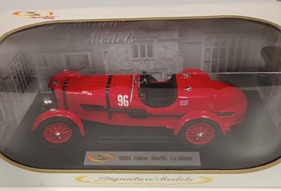 Lot Aston Martin Model