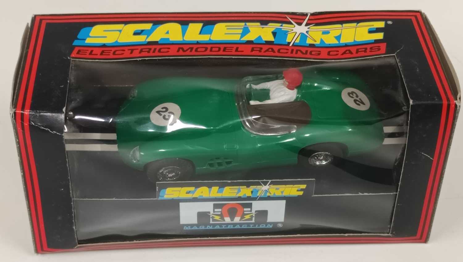 Lot Aston Martin DBR1 Scalextric Slot Car