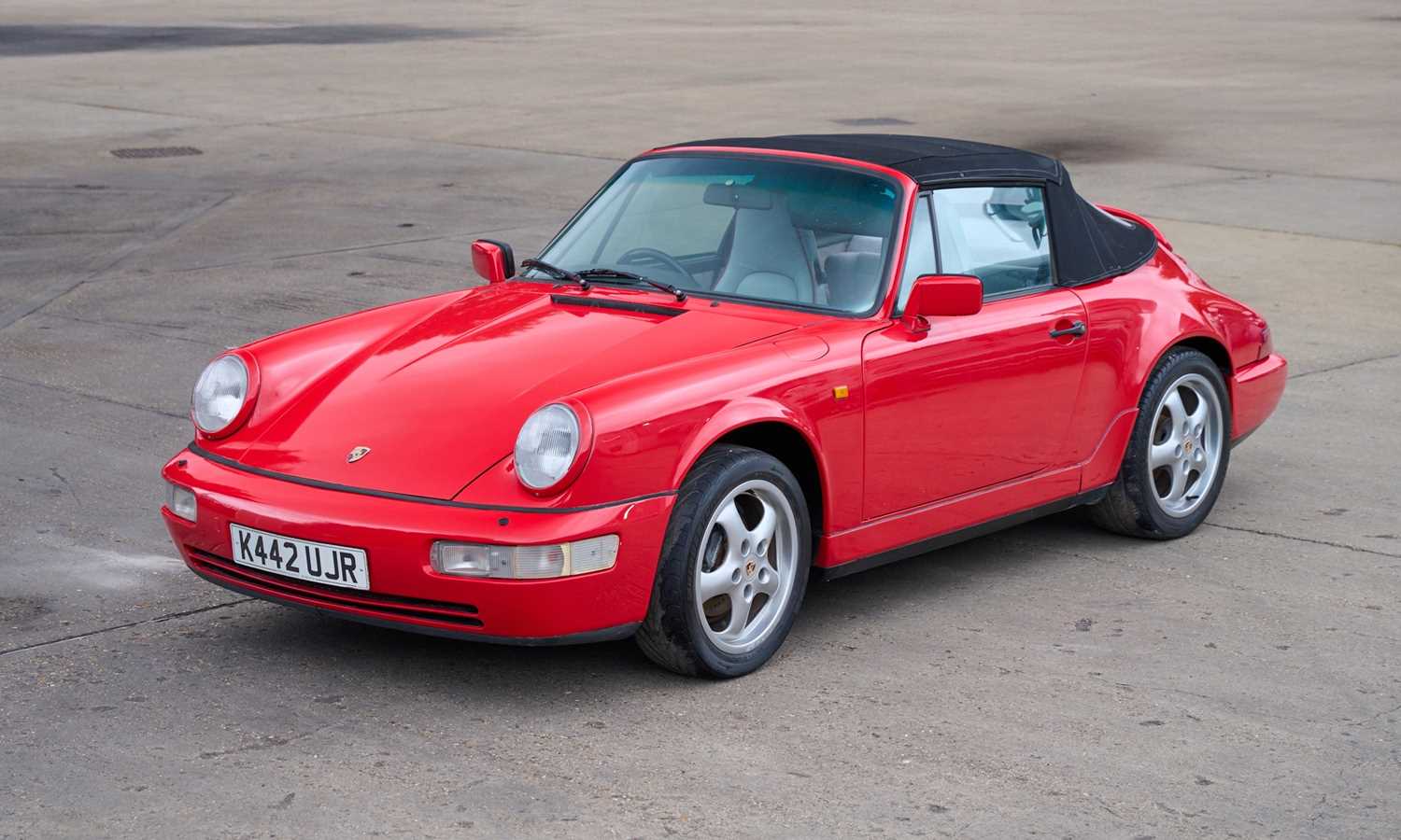 Lot 109 - 1992 Porsche 911/964 Carrera 4 Convertible
