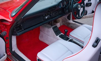 Lot 109 - 1992 Porsche 911/964 Carrera 4 Convertible
