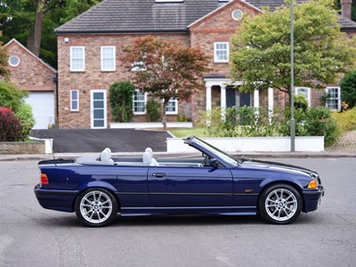 Lot 143 - 1995 BMW 328i Convertible