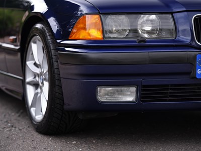 Lot 143 - 1995 BMW 328i Convertible