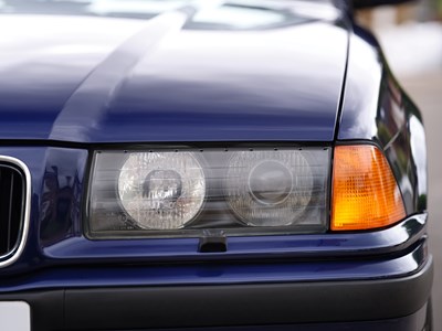 Lot 143 - 1995 BMW 328i Convertible