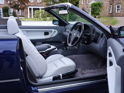 Lot 143 - 1995 BMW 328i Convertible