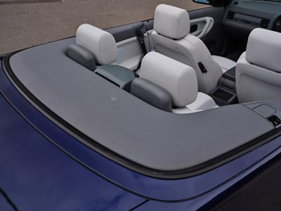 Lot 143 - 1995 BMW 328i Convertible