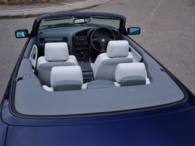 Lot 143 - 1995 BMW 328i Convertible