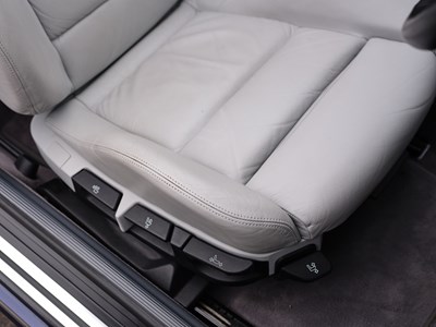Lot 143 - 1995 BMW 328i Convertible