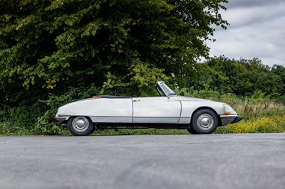 Lot 157 - 1967 Citroën ID19 Convertible