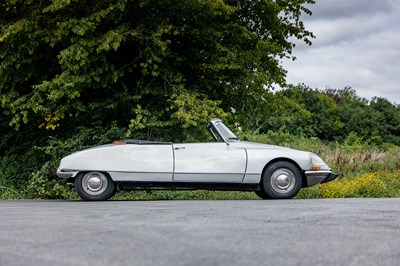 Lot 157 - 1967 Citroën ID19 Convertible