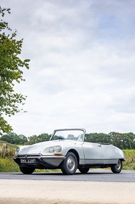 Lot 157 - 1967 Citroën ID19 Convertible
