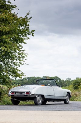 Lot 157 - 1967 Citroën ID19 Convertible