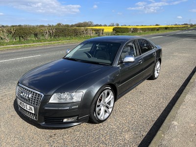 Lot 270 - 2009 Audi S8