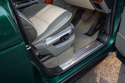 Lot 212 - 2005 Range Rover V8 Autobiography (4.4 litre)