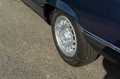 Lot 255 - 1979 Mercedes-Benz 450 SLC