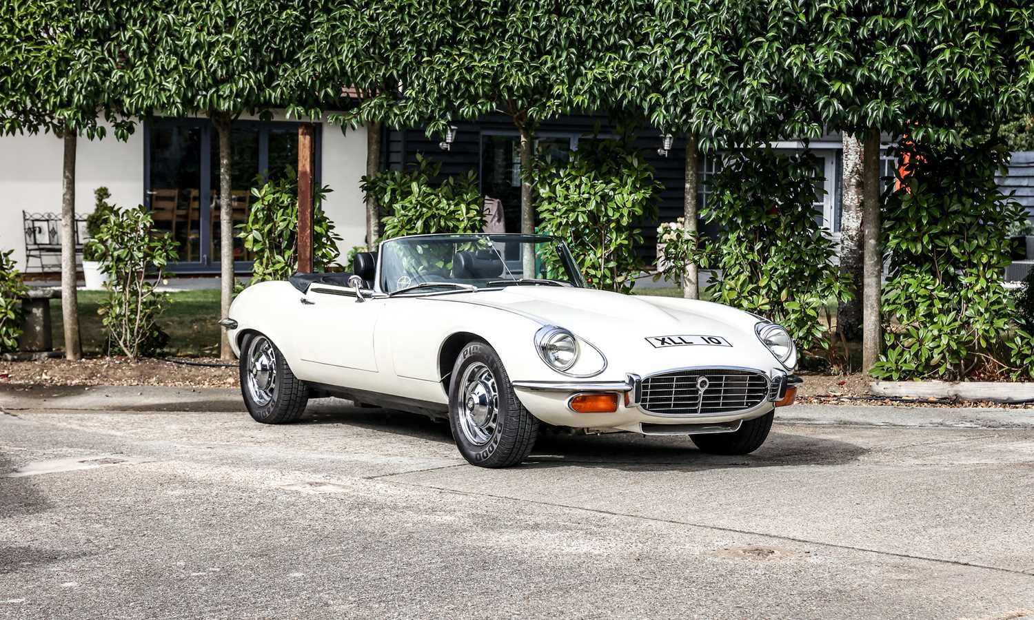 Lot 242 - 1972 Jaguar E-Type Series III Roadster