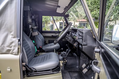 Lot 208 - 1998 Land Rover 90 Defender Wolf