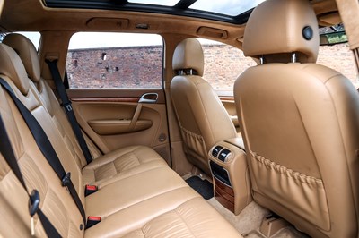 Lot 108 - 2006 Porsche Cayenne Turbo S