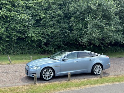 Lot 2011 Jaguar XJ 5.0 V8 Portfolio
