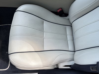 Lot 2011 Jaguar XJ 5.0 V8 Portfolio