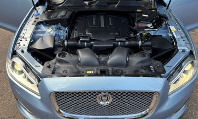 Lot 2011 Jaguar XJ 5.0 V8 Portfolio