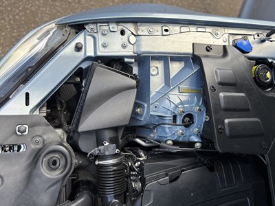 Lot 2011 Jaguar XJ 5.0 V8 Portfolio