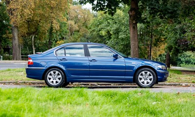 Lot 262 - 2002 BMW 325i SE