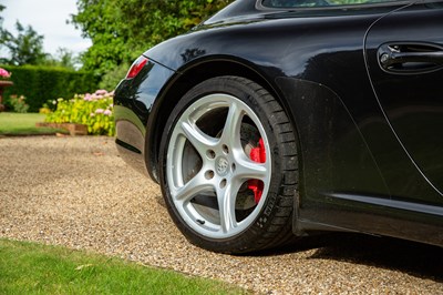 Lot 210 - 2006 Porsche 911/997 Carrera 2 S