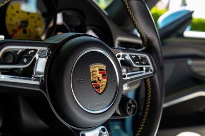 Lot 174 - 2017 Porsche 911/991.2 Turbo S