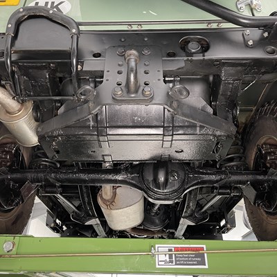 Lot 216 - 2008 Land Rover Defender 90 Heritage Edition Tribute