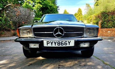 Lot 276 - 1983 Mercedes-Benz 380 SL / 500 SL