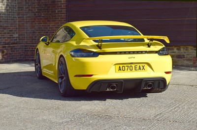 Lot 219 - 2021 Porsche 718 Cayman GT4