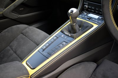 Lot 219 - 2021 Porsche 718 Cayman GT4