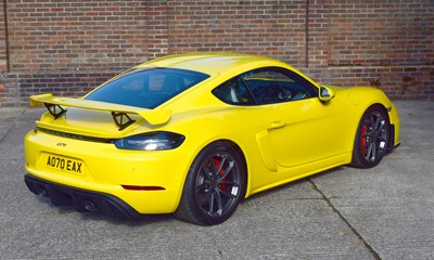 Lot 219 - 2021 Porsche 718 Cayman GT4