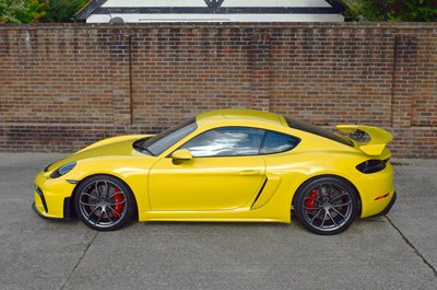 Lot 219 - 2021 Porsche 718 Cayman GT4